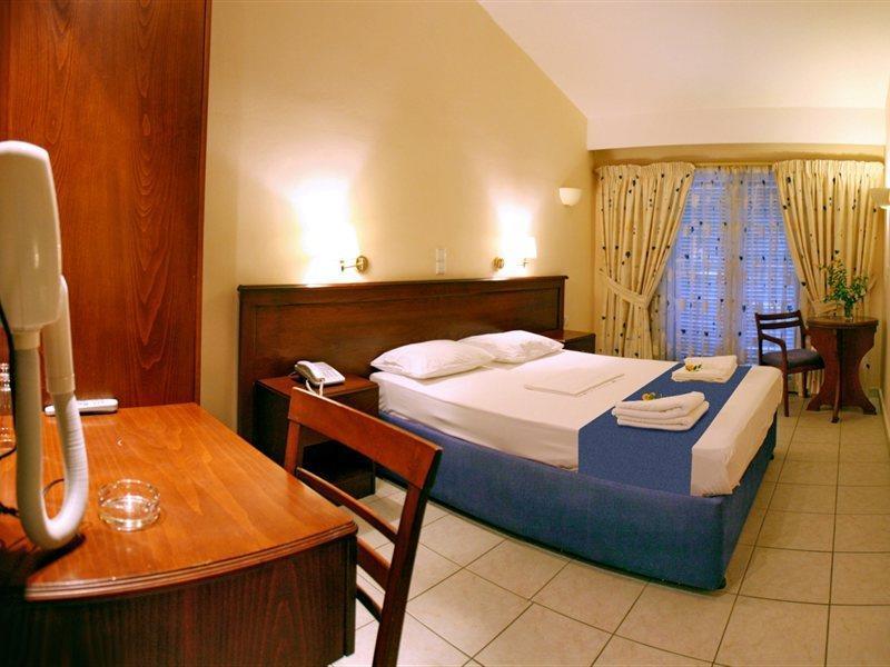 Sandy Bay Hotel Plomari Exterior photo