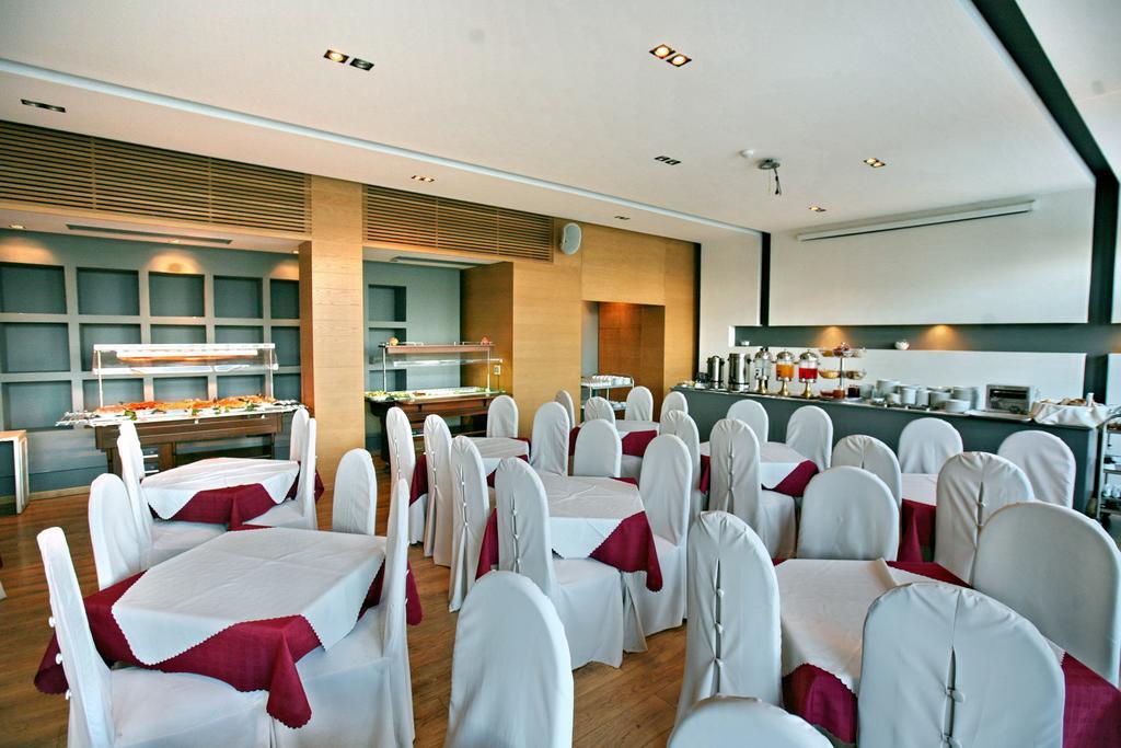 Sandy Bay Hotel Plomari Exterior photo