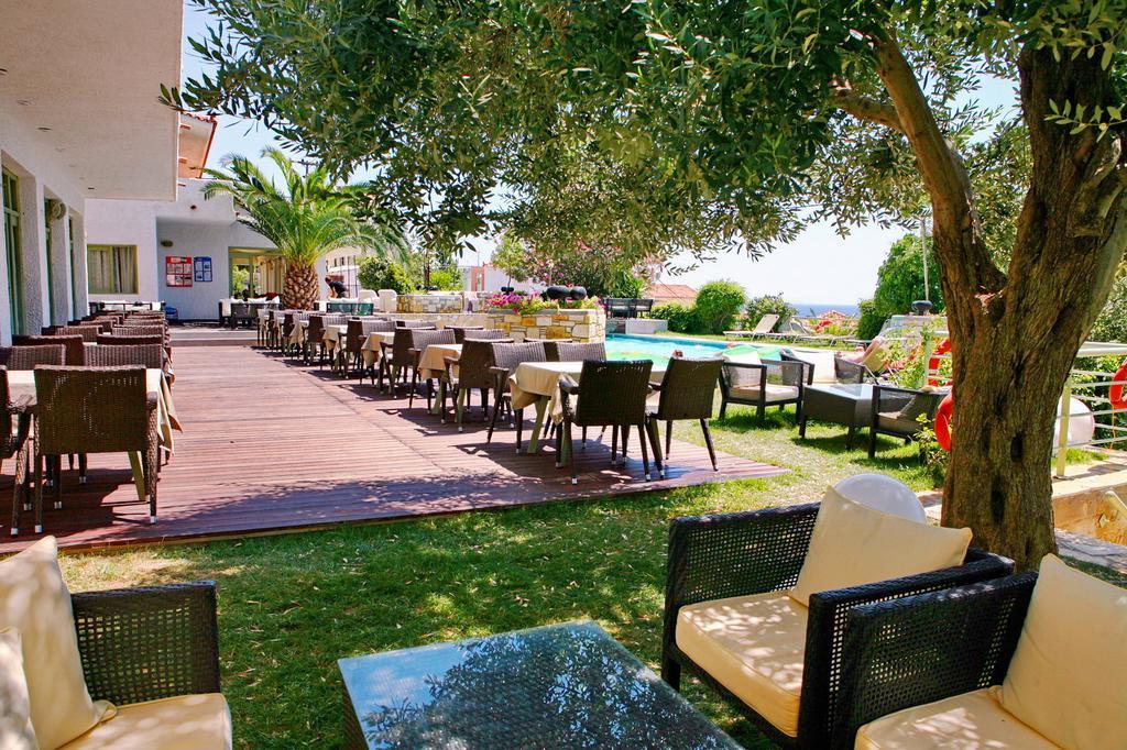 Sandy Bay Hotel Plomari Exterior photo