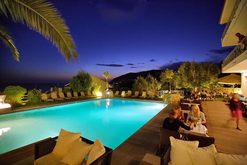 Sandy Bay Hotel Plomari Exterior photo